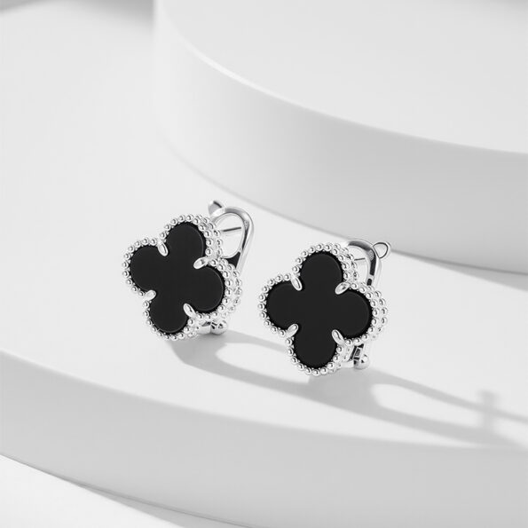 Vintage Alhambra earrings