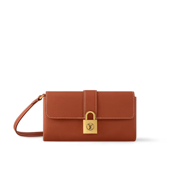 LV Wallet On Chain Low Key